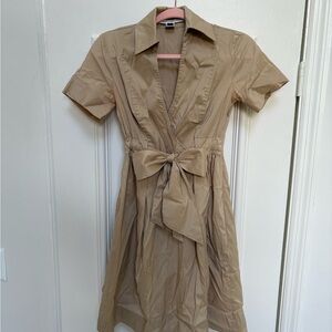 Diane von Furstenberg Tan Belted Shirt Dress – Size 2
